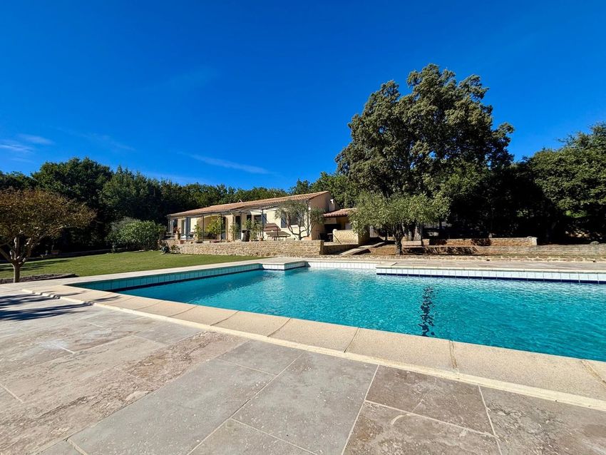 Image Piscine à  maison individuelle de Grignan