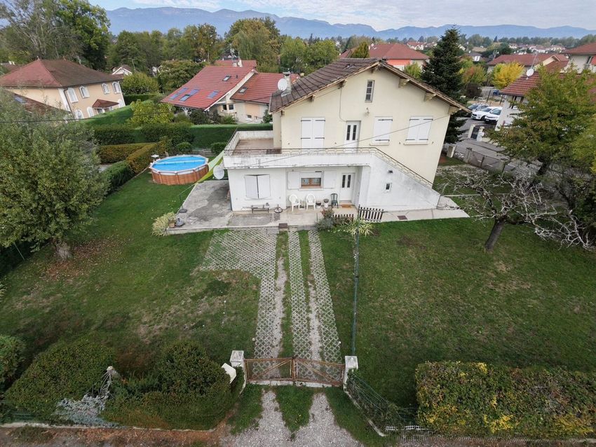 Image Façade à  maison individuelle de Prévessin-Moëns