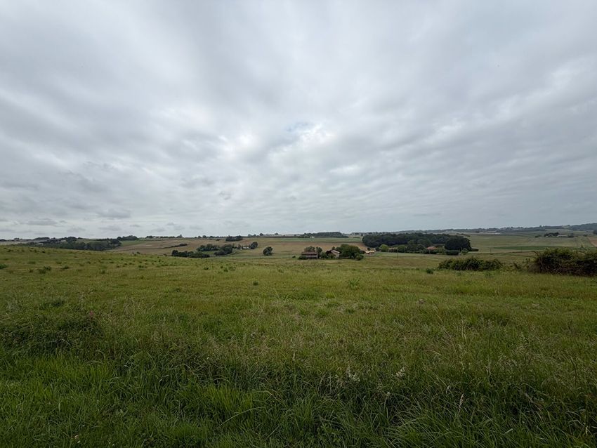 Image Vue à terrain de Lévignac-de-Guyenne
