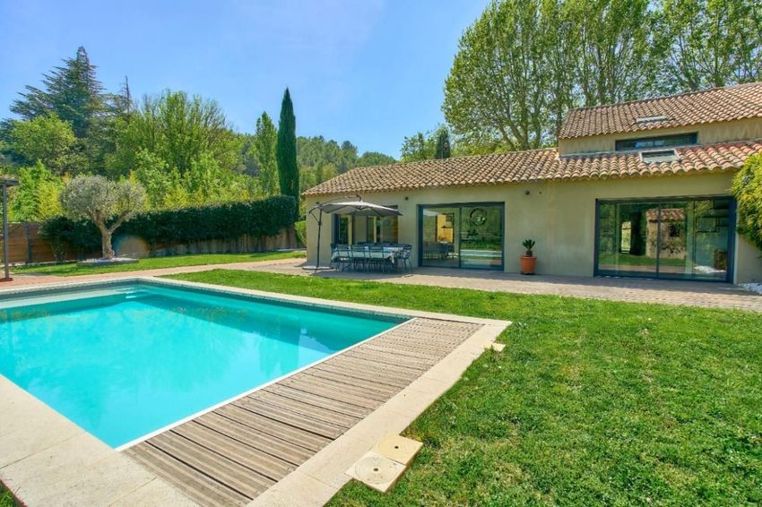Image Piscine à  maison individuelle de Venelles