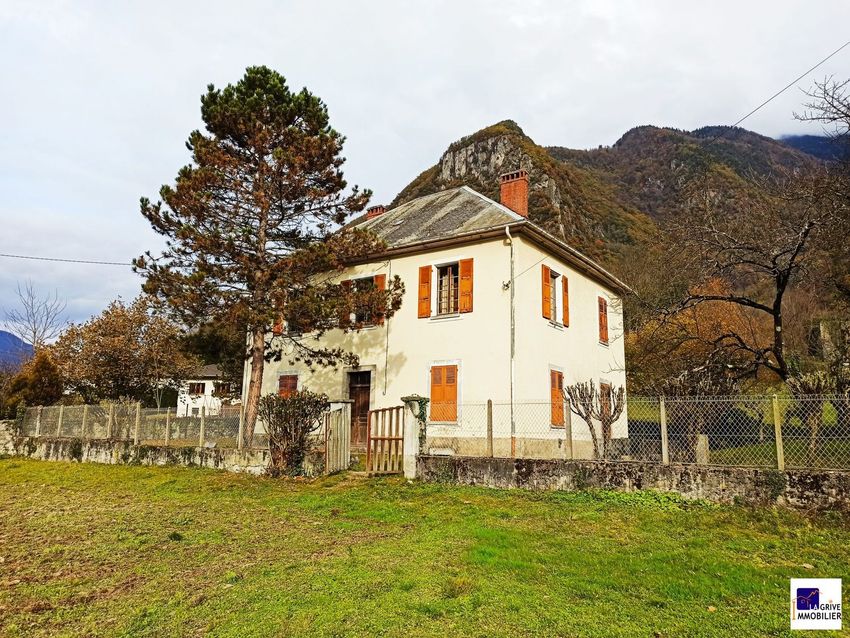 Image Façade à  maison individuelle de Épierre