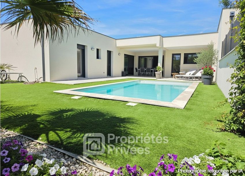 Image Piscine à  maison individuelle de Montélimar
