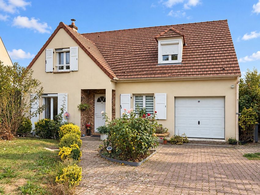 Image Façade à  maison individuelle de Marcoussis
