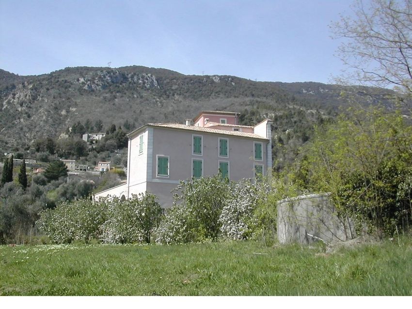 Image Façade à  maison individuelle de Coaraze