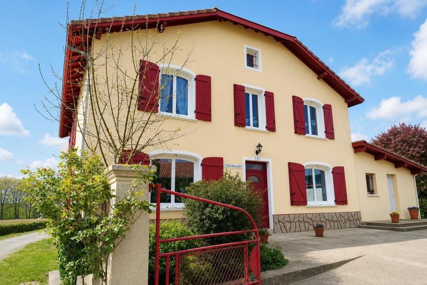 Image Façade à  maison individuelle de Bahus-Soubiran