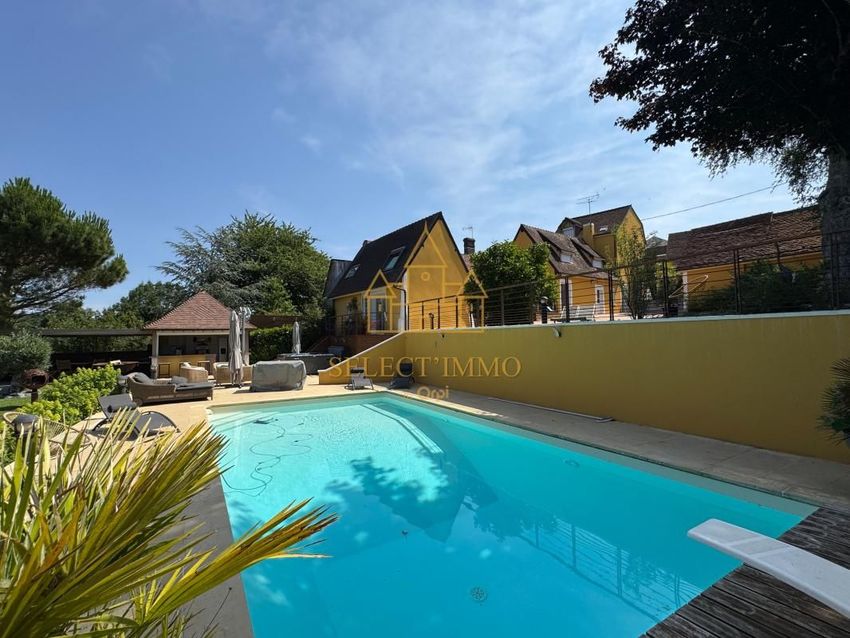 Image Piscine à  propriété agricole de Conches-en-Ouche