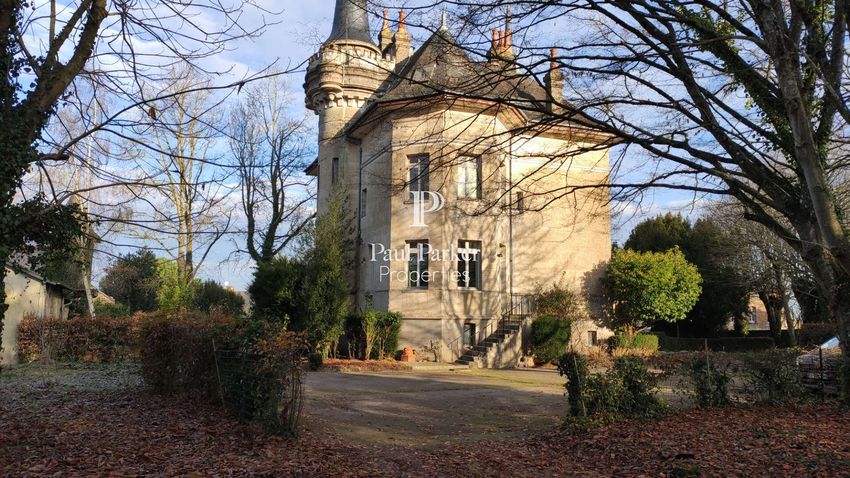 Image Façade à  château de Hédé-Bazouges