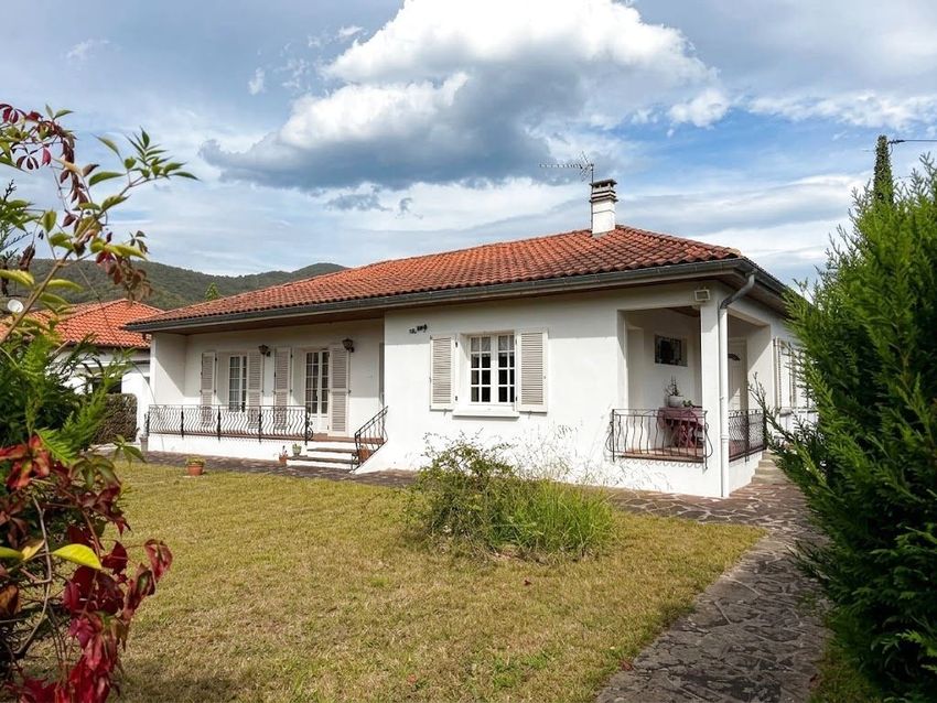 Image Façade à  maison individuelle de Saint-Jean-Pied-de-Port