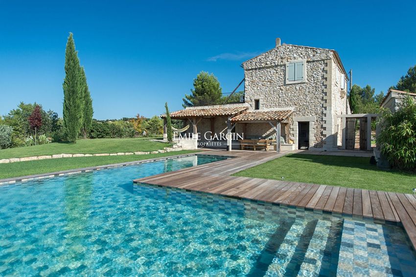 Image Piscine à  maison individuelle de Meyreuil