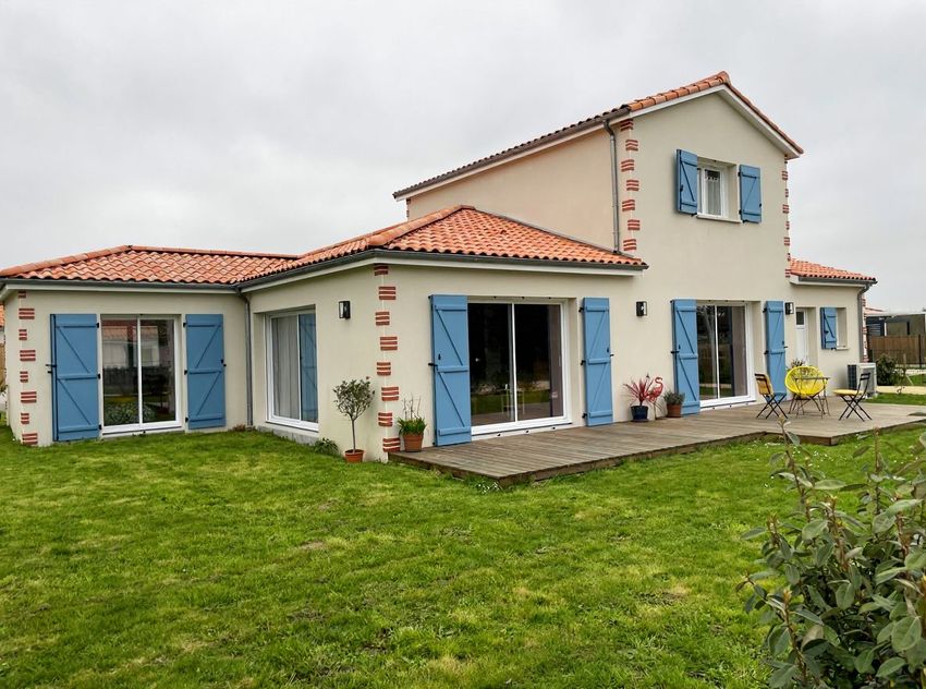 Image Façade à  maison individuelle de Préfailles