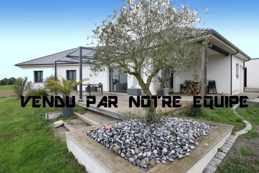 Image Façade à  maison individuelle de Casteide-Cami