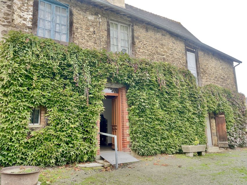 Image Façade à  maison individuelle de Saint-Armel