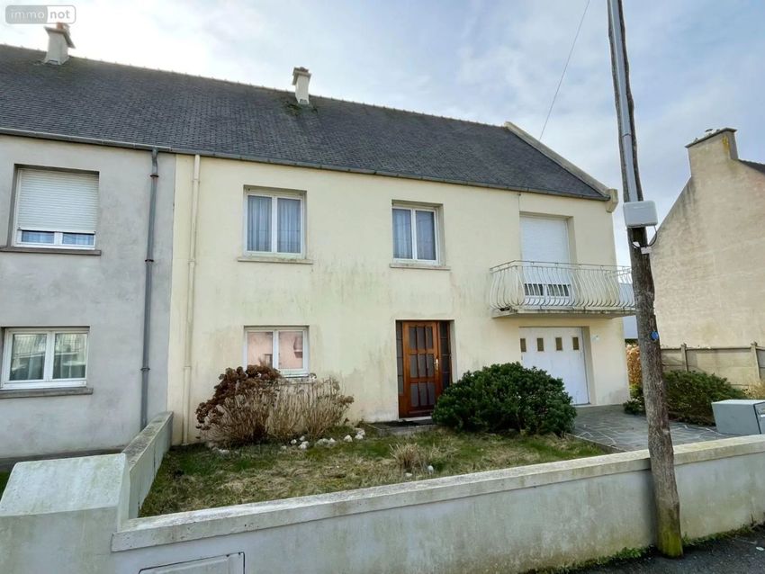 Image Façade à  maison individuelle de Saint-Pol-de-Léon