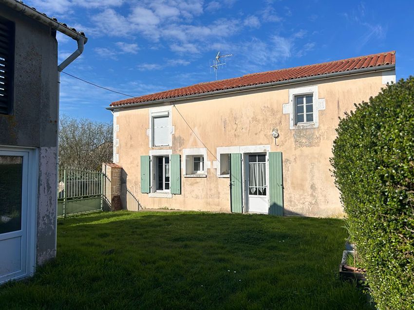 Image Façade à  maison individuelle de Le Langon