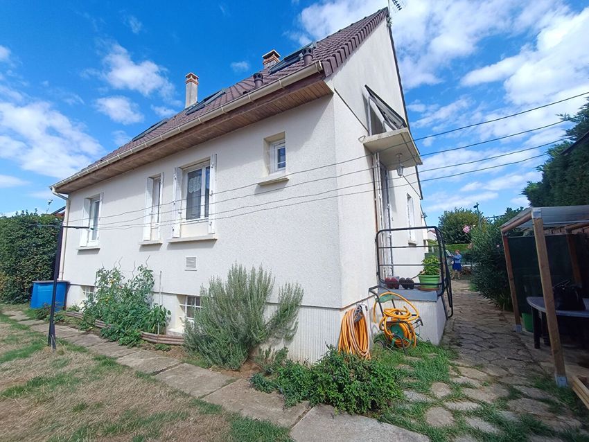 Image Façade à  maison individuelle de Fontenay-le-Fleury