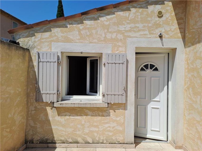 Image Façade à appartement de Sablet