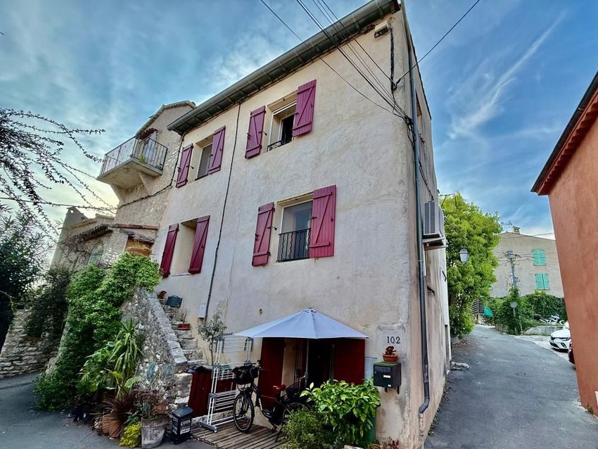 Image Façade à  maison de village de La Colle-sur-Loup