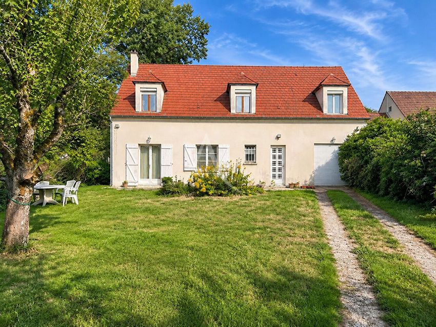 Image Façade à  maison individuelle de Lavilletertre