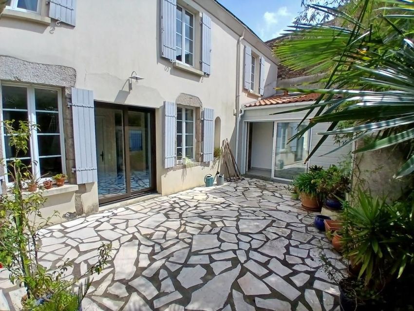 Image Façade à  maison individuelle de Vieillevigne