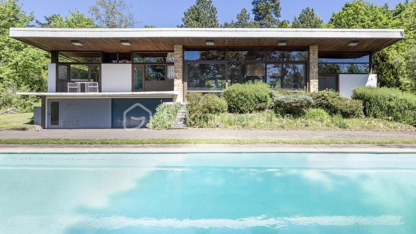 Image Piscine à  maison individuelle de Dommartemont