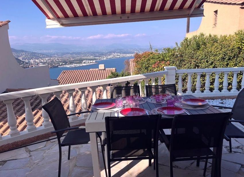 Image Terrasse à  maison individuelle de Théoule-sur-Mer