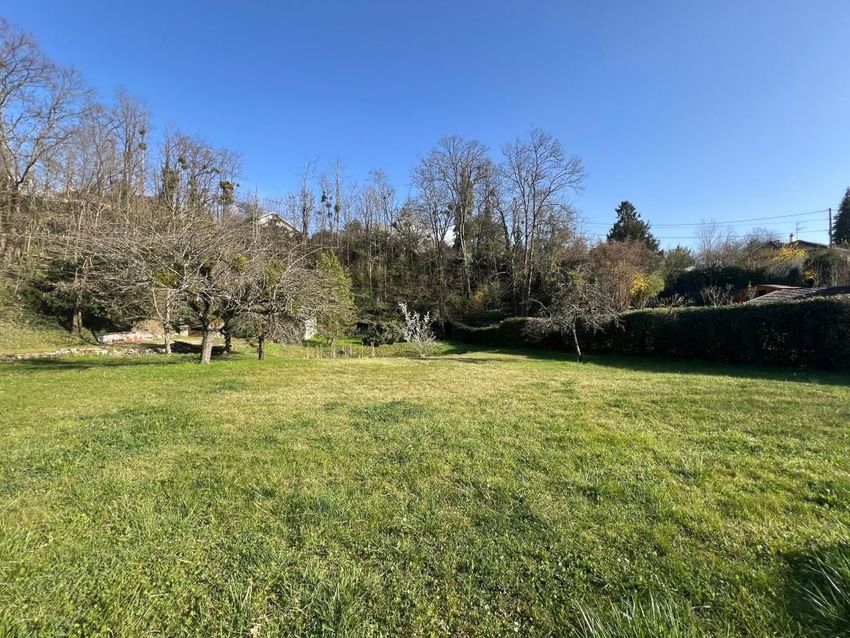 Image de terrain à Dole