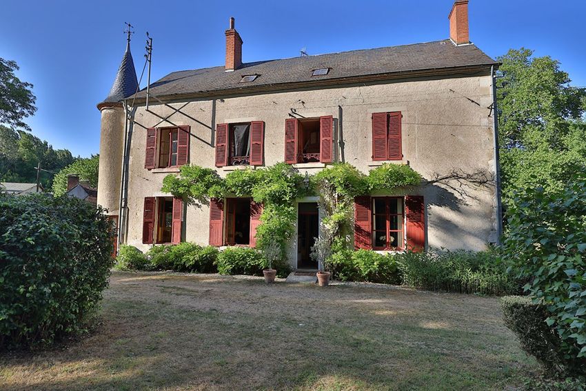Image Façade à  maison de maître de Mehun-sur-Yèvre