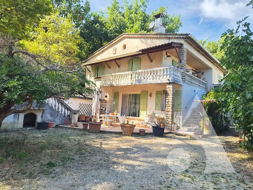 Image Façade à  maison individuelle de Le Luc