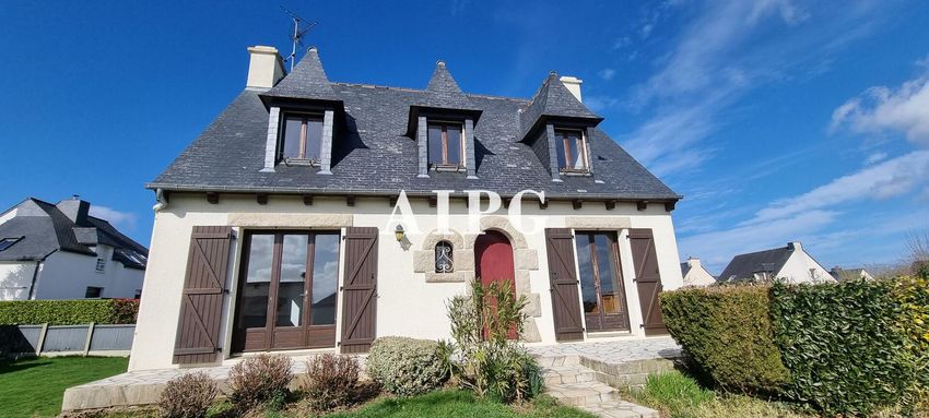 Image Façade à  maison individuelle de Trémuson