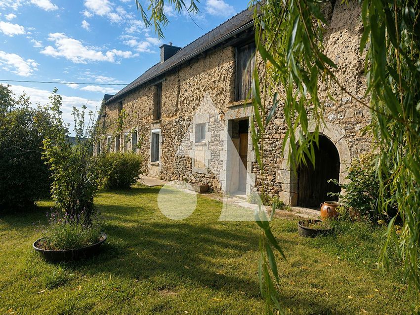 Image Façade à  maison individuelle de Lanrelas