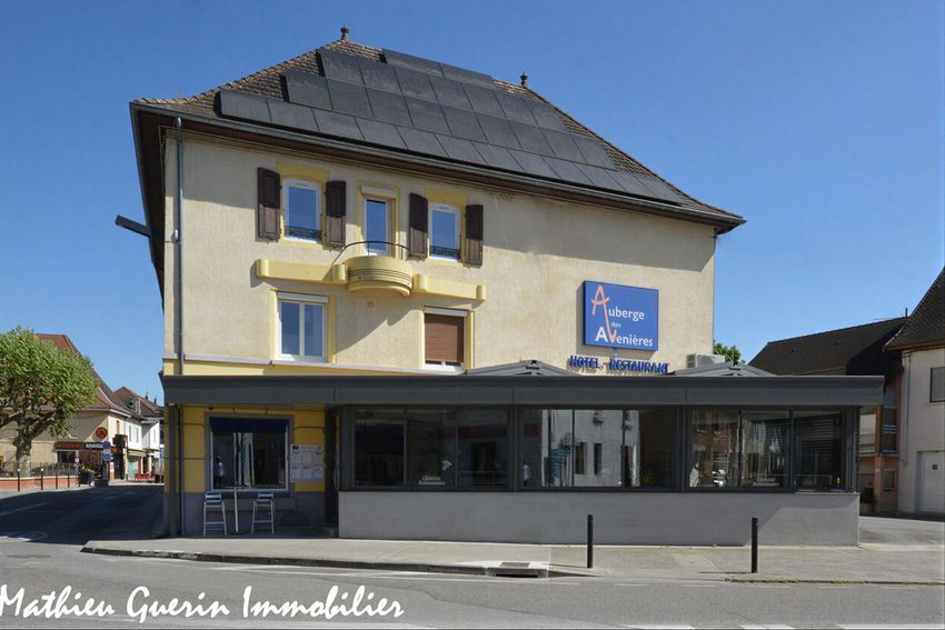 Image Façade à local de Avenue Général Jacques Guillermaz