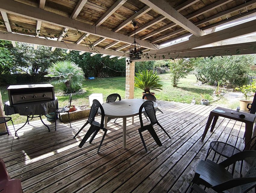 Image Terrasse à  maison individuelle de Vouillé