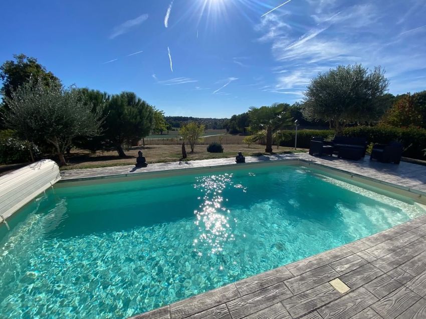 Image Piscine à  maison individuelle de Nieul