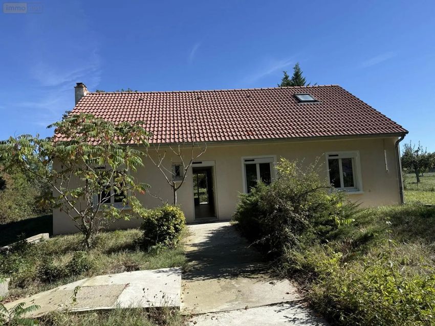 Image Façade à  maison individuelle de Saint-Sylvestre-Pragoulin