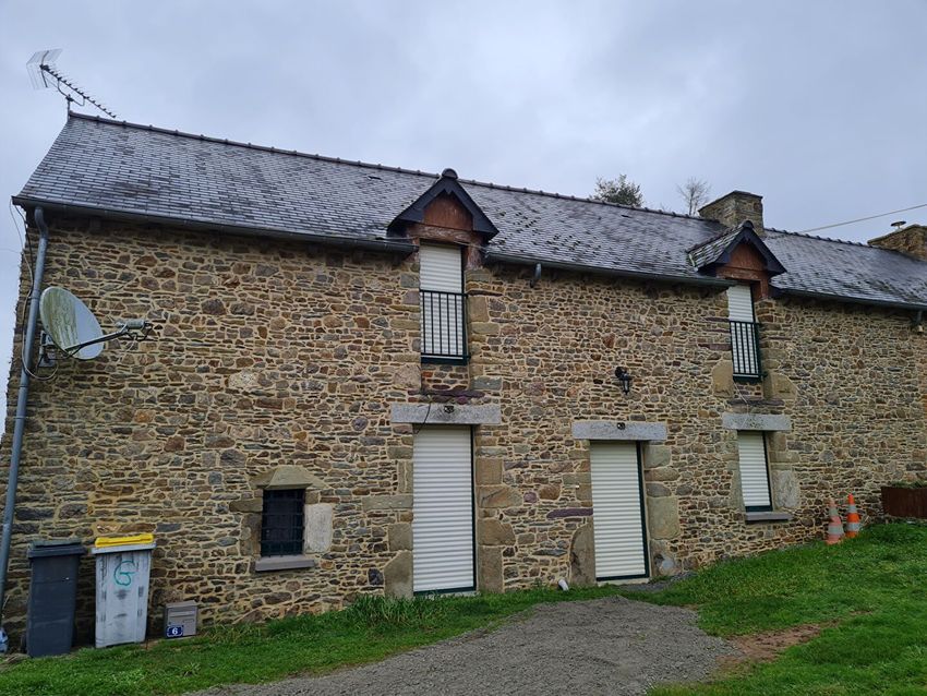 Image Façade à  maison mitoyenne de Mauron