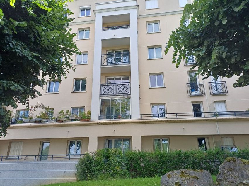 Image Vue à appartement de Champs-sur-Marne