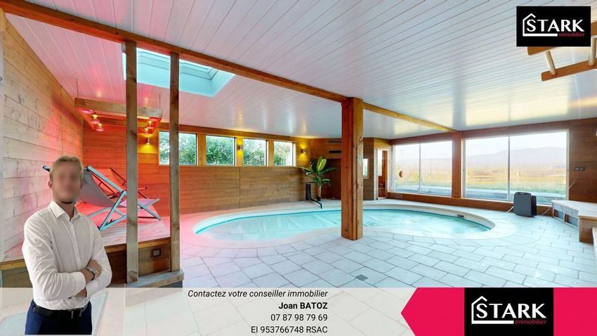 Image Piscine à  maison individuelle de Évette-Salbert