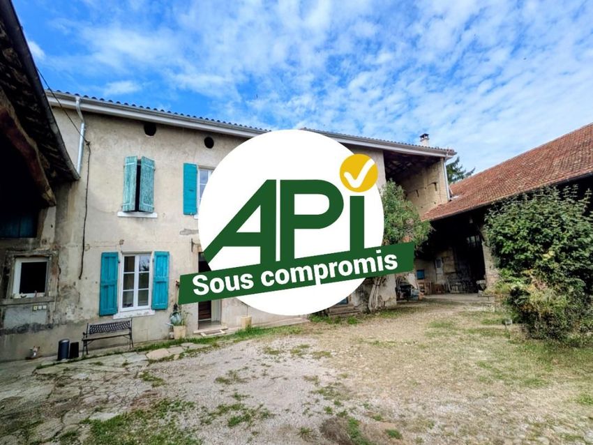 Image Façade à  propriété agricole de Serrières