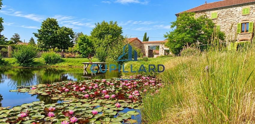 Image Jardin à  maison individuelle de Saint-Jean-Saint-Maurice-sur-Loire