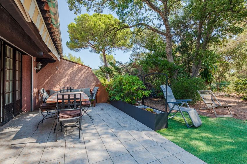Image Terrasse à  villa de Saint-Raphaël