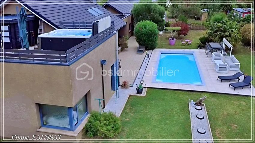 Image Piscine à  maison individuelle de Saint-Martin