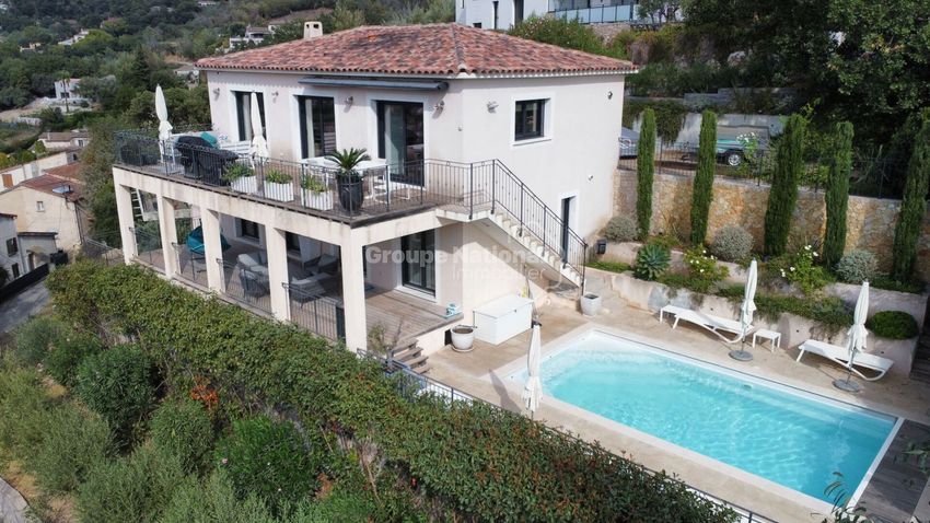 Image Piscine à  maison individuelle de Pégomas