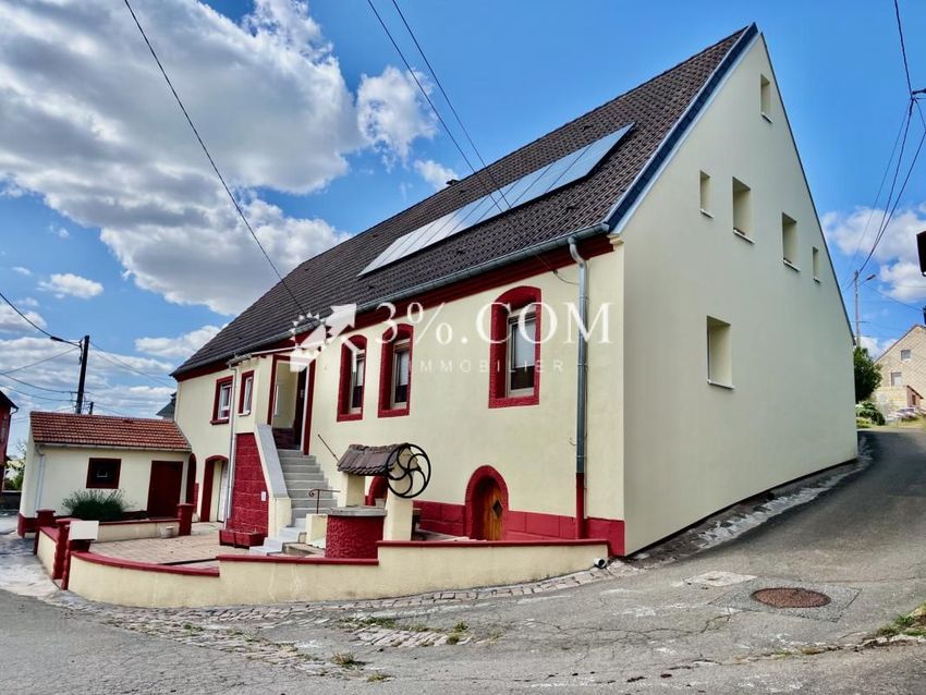 Image Façade à  maison de village de Lemberg