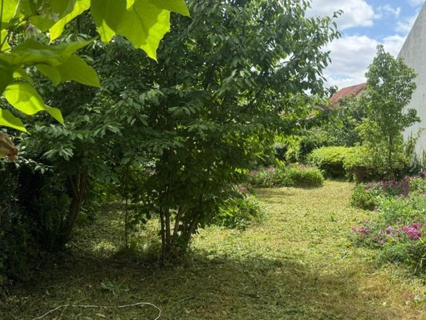 Image de terrain à Sucy-en-Brie