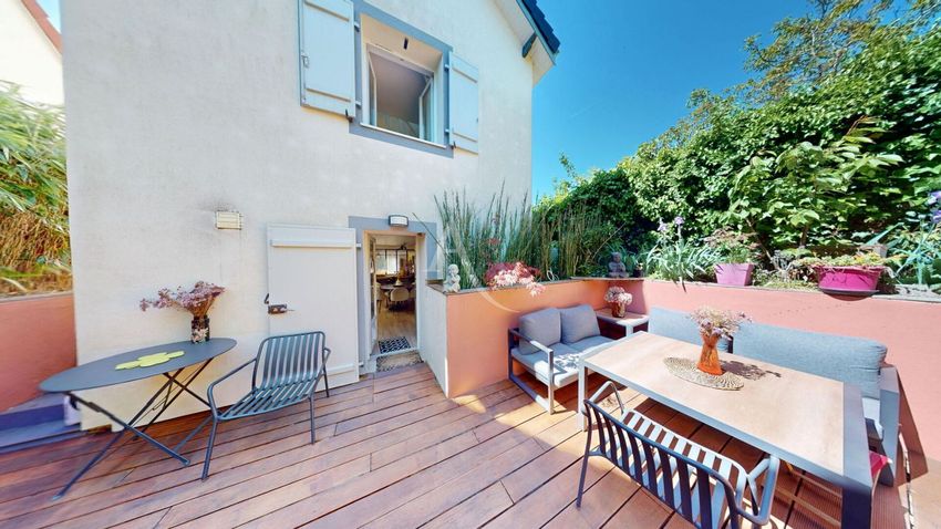 Image Terrasse à  maison individuelle de Rueil-Malmaison
