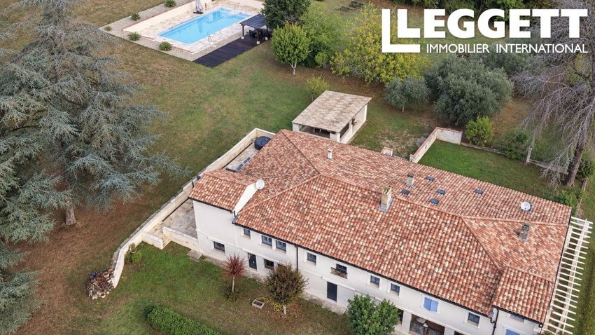Image Piscine à  propriété agricole de Lafitte