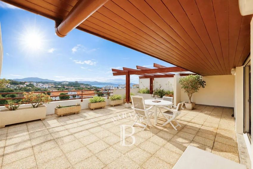 Image Terrasse à appartement de Biarritz