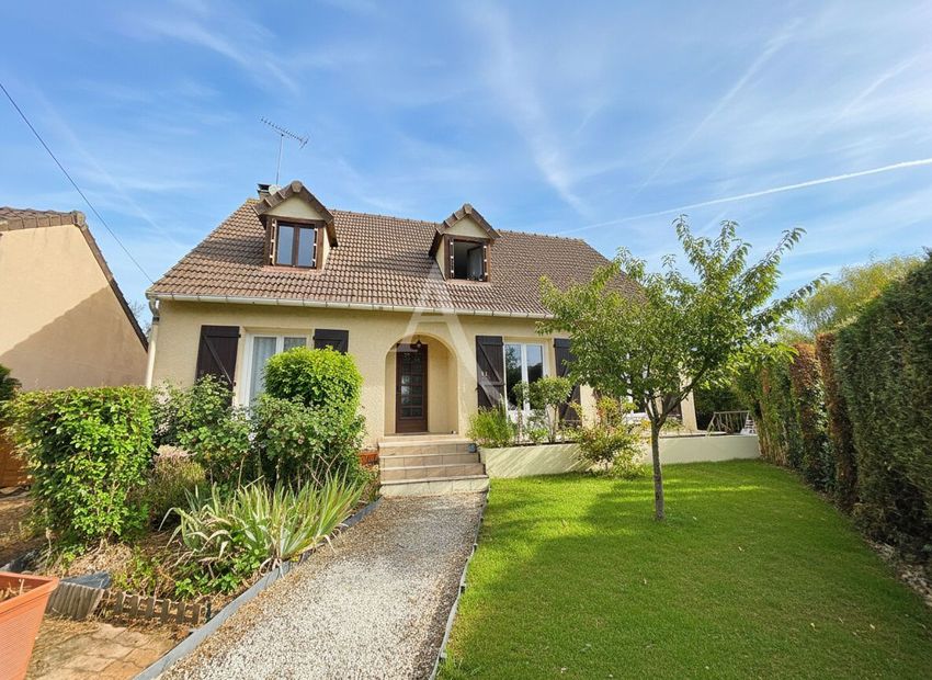 Image Façade à  maison individuelle de Penchard
