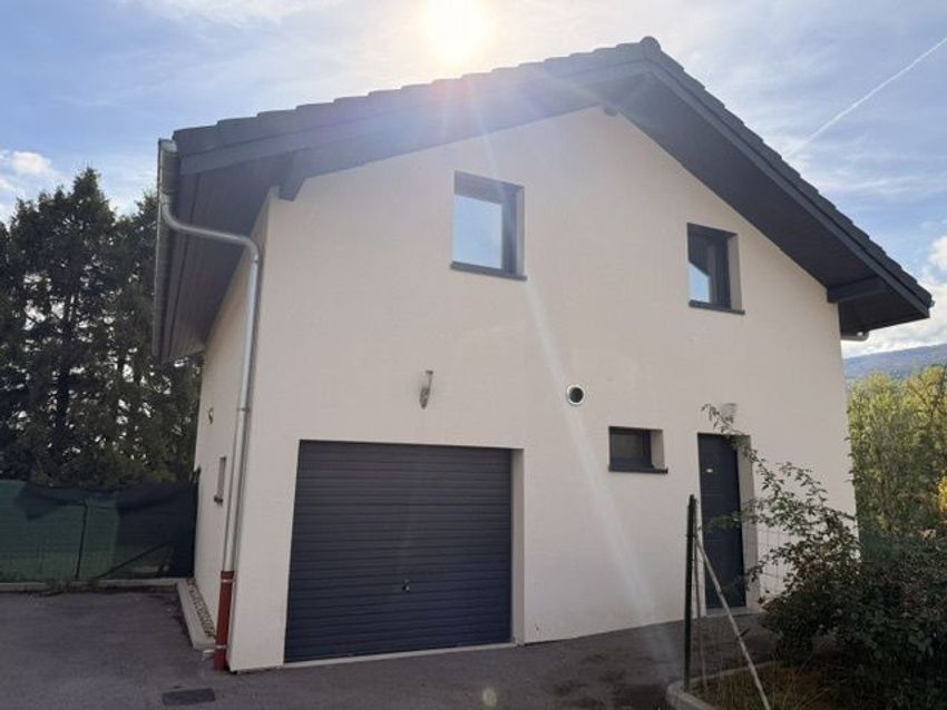 Image Façade à  maison individuelle de Seyssel