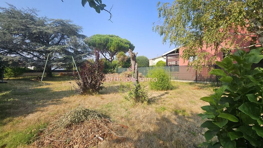 Image de terrain à Saint-Alban